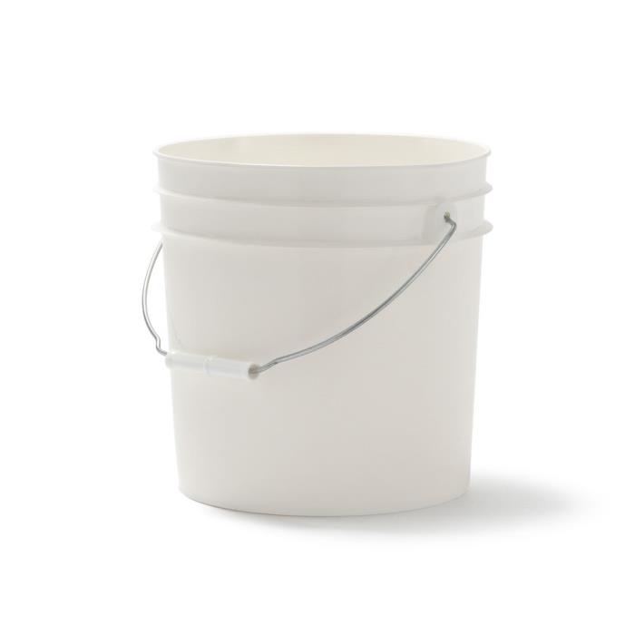 2 gallon online bucket with lid