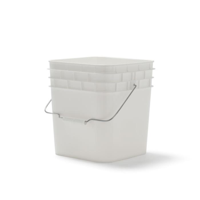 4 Gallon Square Plastic Buckets w/ Wire Handle & Plastic Grip